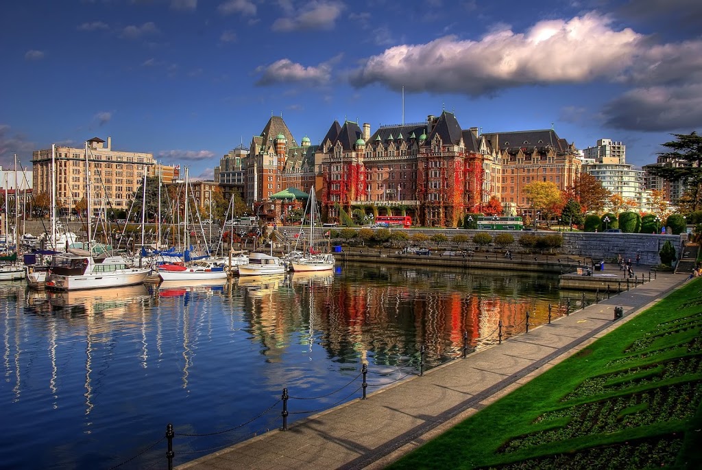 Sunshine Coast Health Centre | 1321 Blanshard St #301, Victoria, BC V8W 0B6, Canada | Phone: (778) 401-4614