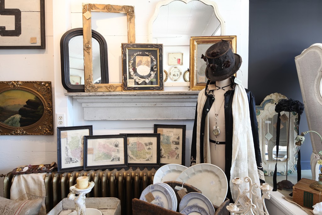 Tattered & Torn | 205 Ottawa St N, Hamilton, ON L8H 3Z4, Canada | Phone: (905) 973-8516