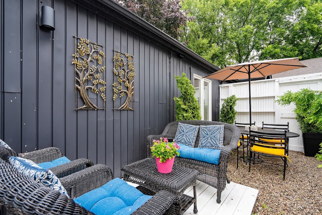 The Erie Street Flats | 12 Erie St, Collingwood, ON L9Y 1P4, Canada | Phone: (705) 606-4781