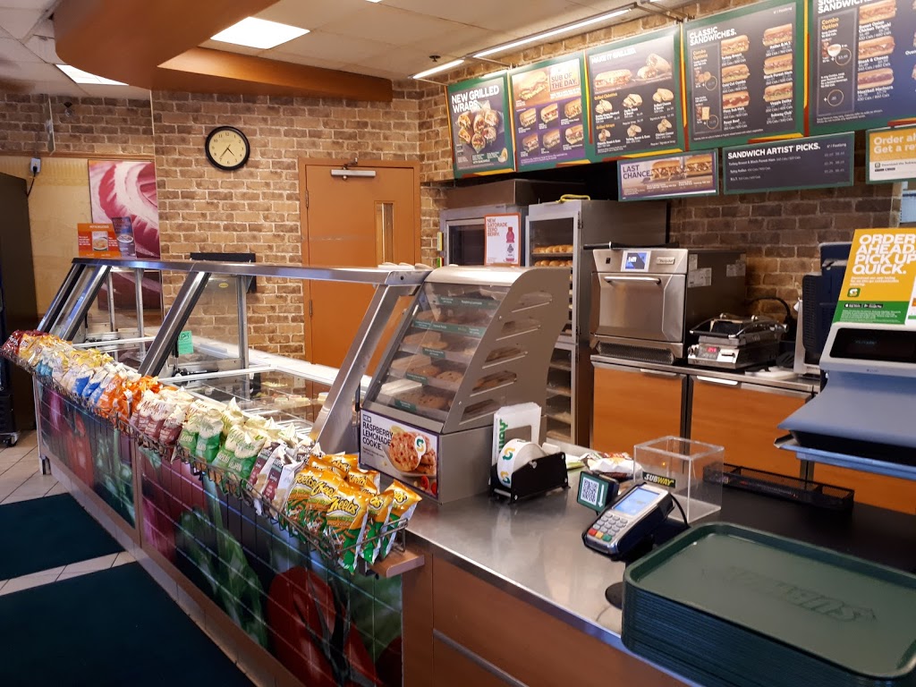 Subway | 318 Ontario St, St. Catharines, ON L2R 5L8, Canada | Phone: (905) 988-6333