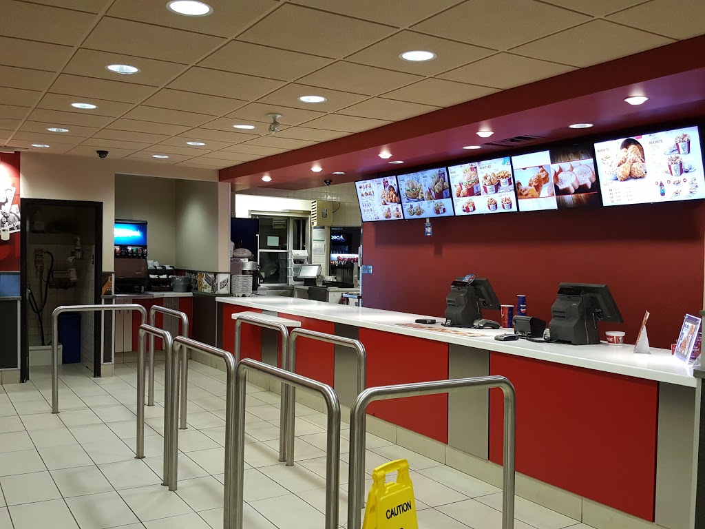 KFC | 3110 Diefenbaker Dr, Saskatoon, SK S7L 6T4, Canada | Phone: (306) 668-2640