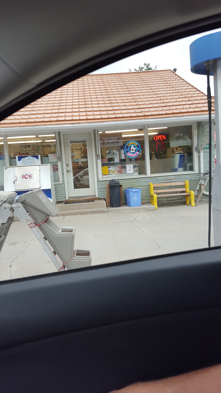 Cardinal Motel | 8906 ON-11, Orillia, ON L3V 6H3, Canada | Phone: (705) 326-2040