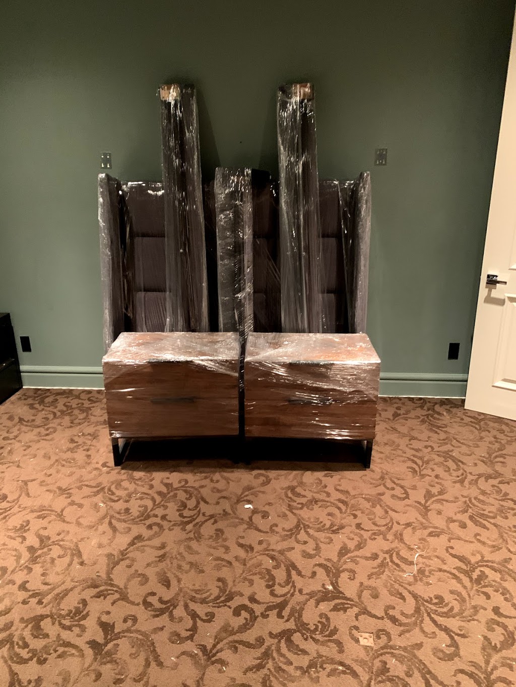 Stay Classy Moving Limited | 4651 Inman Ave, Burnaby, BC V5G 2X9, Canada | Phone: (778) 847-7717