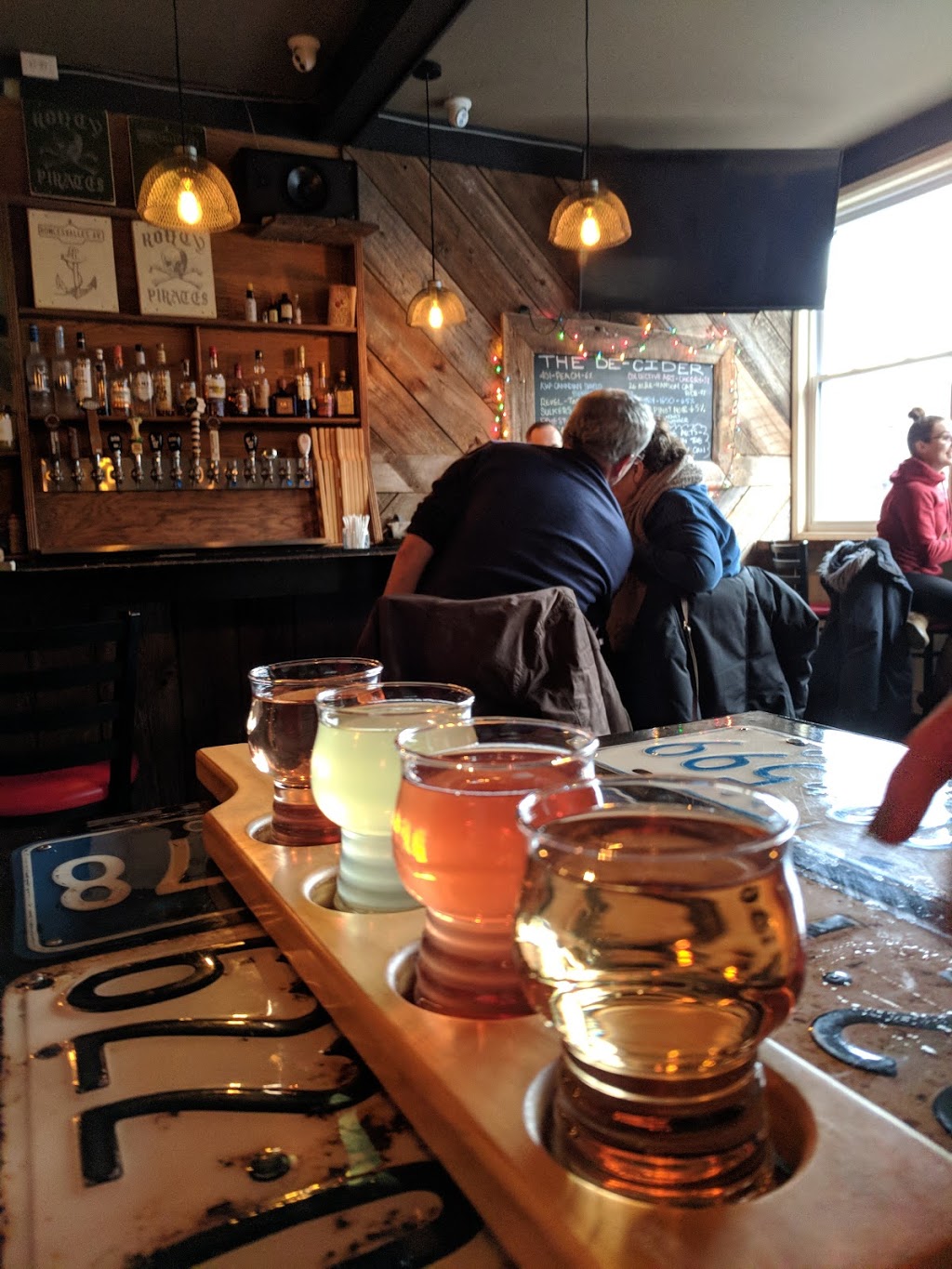 Cider House | 391 Roncesvalles Ave, Toronto, ON M6R 2N1, Canada | Phone: (416) 533-7465