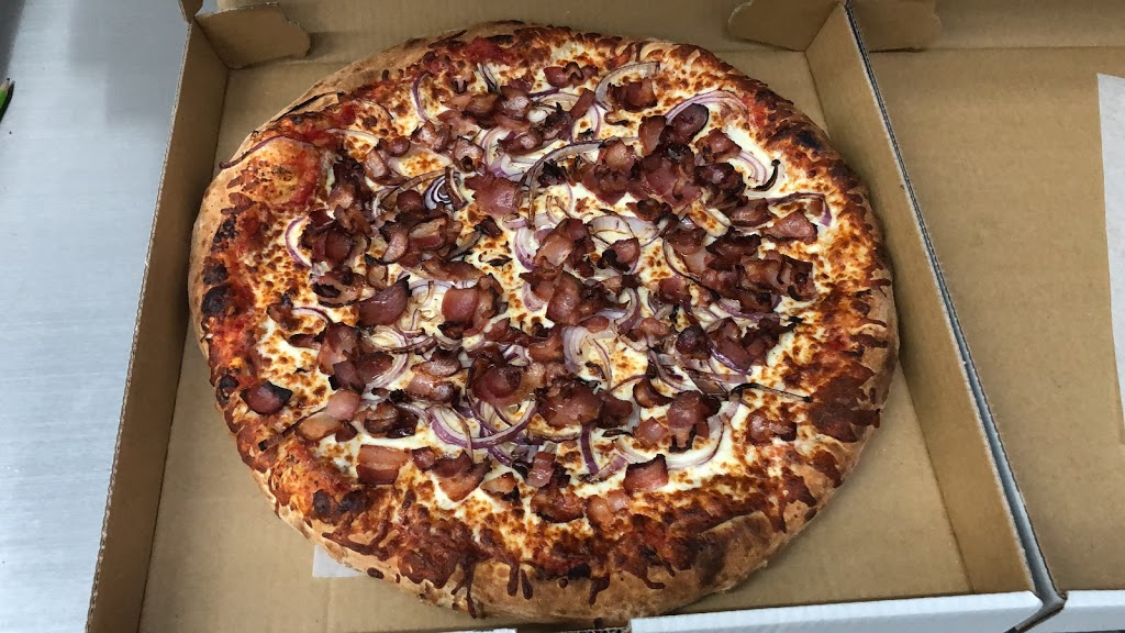 Miss Pizzeria | 333 Avenue Ranger, Vaudreuil-Dorion, QC J7V 2X3, Canada | Phone: (450) 218-3738