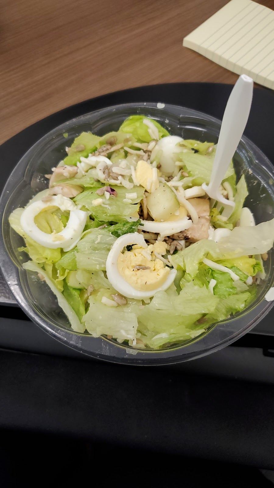 Salade Salad | Royal Trust Company, 3540 Boulevard des Forges, Trois-Rivières, QC G8Y 5H5, Canada | Phone: (819) 375-2226