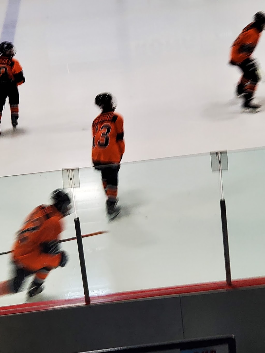 Arena de Valcourt | 1111 Boulevard des Cyprès, Valcourt, QC J0E 2L0, Canada | Phone: (450) 532-3743