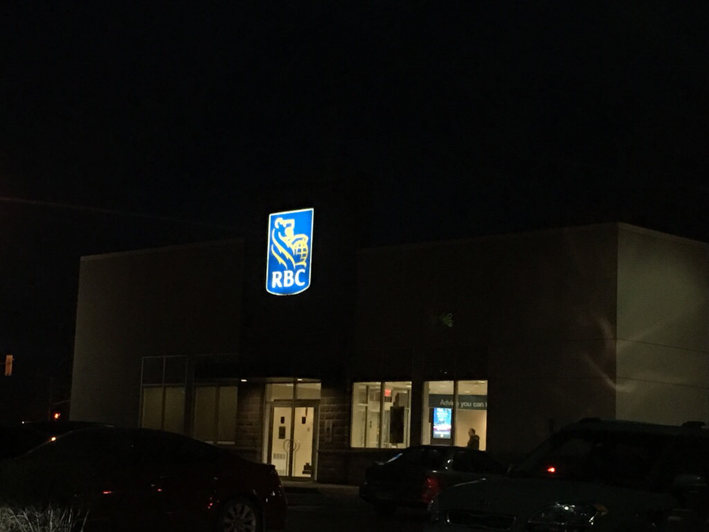 RBC Royal Bank | 9980 McVean Dr, Brampton, ON L6P 2S5, Canada | Phone: (905) 794-4500
