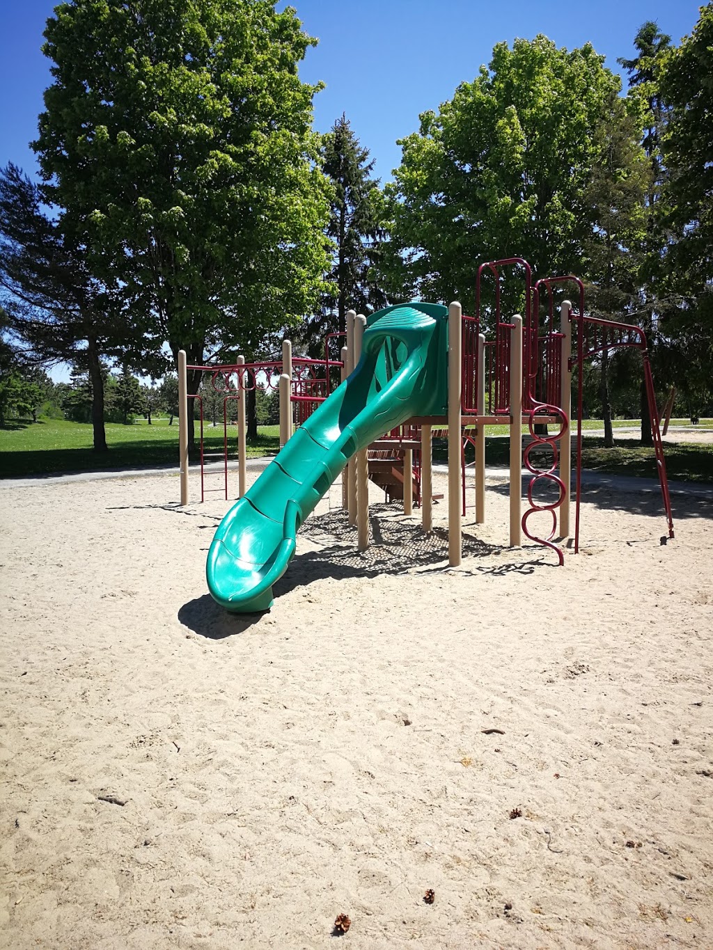 Bridlewood Park | Kanata, ON K2M 2K4, Canada