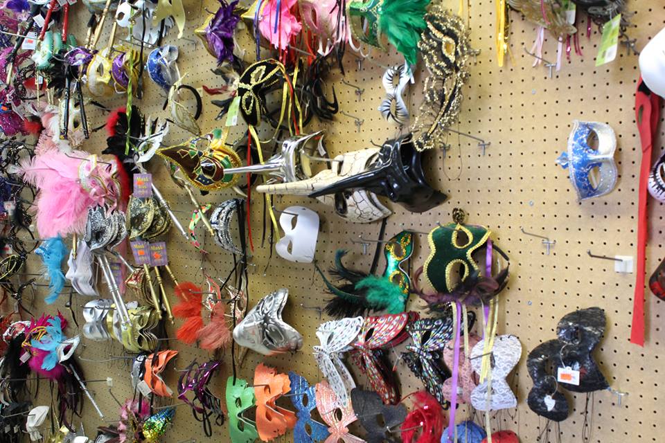 Party Corner Costumes | 200 Victoria Rd S, Guelph, ON N1E 5R1, Canada | Phone: (519) 763-6400