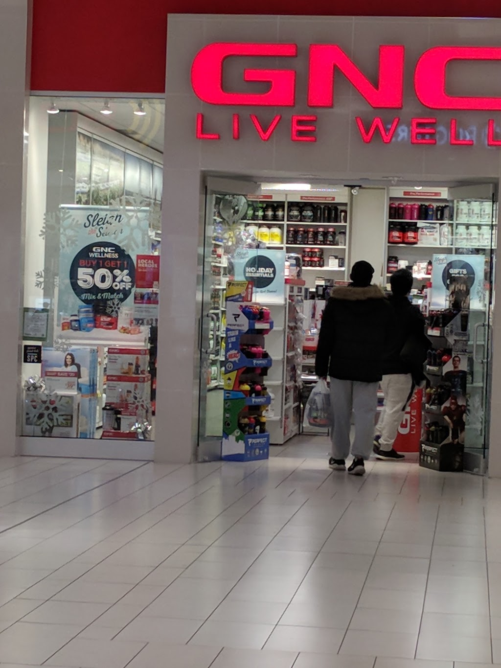 GNC | OSHAWA CENTRE, 419 King St W, Oshawa, ON L1J 2K5, Canada | Phone: (905) 720-2268