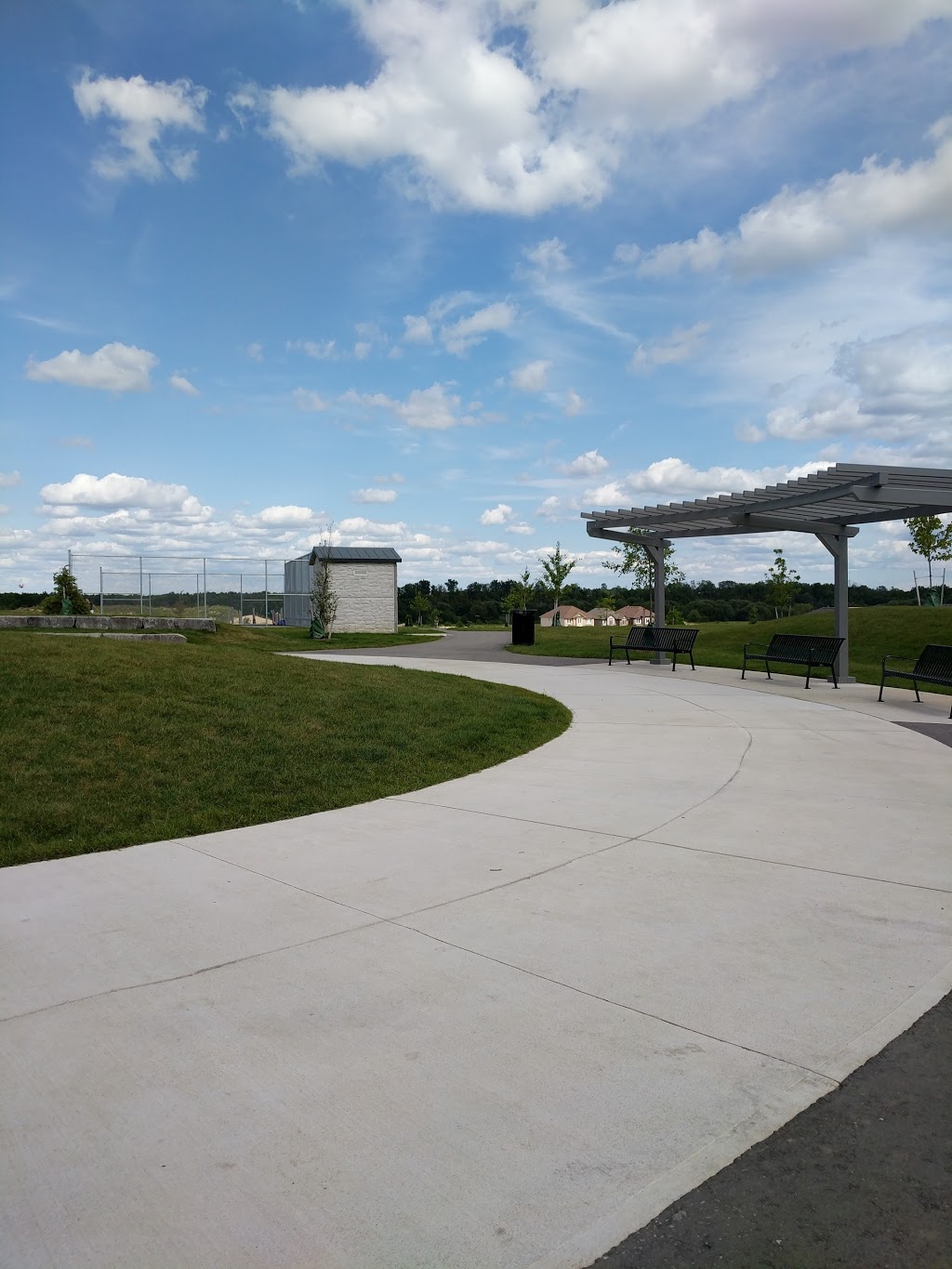 Eden Oak Trail Park | Grand River South, Kitchener, ON N0B, Canada