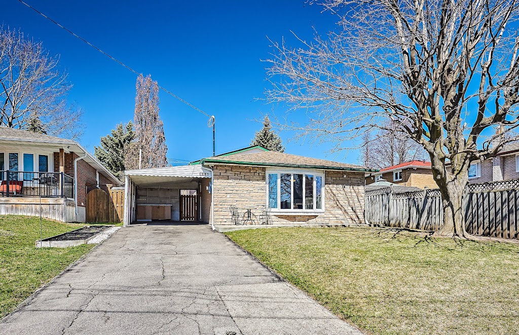 Strategic Real Estate Group | 3000 Garden St Suite 101A, Whitby, ON L1R 2G6, Canada | Phone: (905) 493-5220