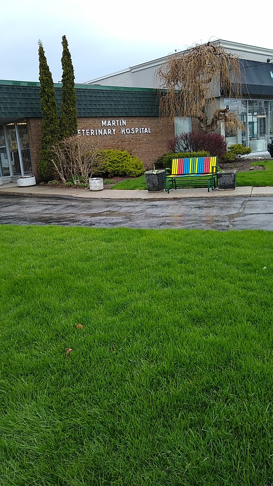 Martin Veterinary Hospital | 5460 Dundas St W, Etobicoke, ON M9B 1B4, Canada | Phone: (416) 239-7709