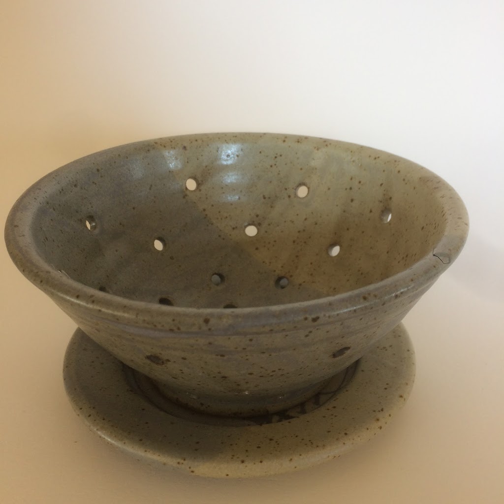 Brierley Pottery | 55 Ridge Rd W, Oro Station, ON L0L 2E0, Canada | Phone: (705) 718-5504