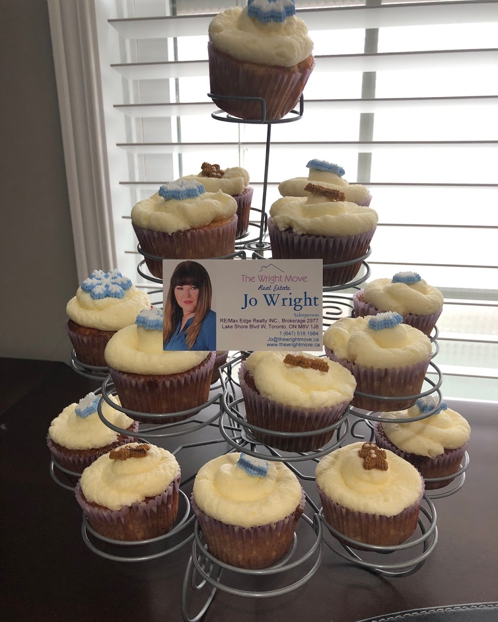 Award Winning Realtor - Jo Wright RE/MaxEdge 2018 Outstanding Ac | 159 Tenth St, Toronto, ON M8V 4C7, Canada | Phone: (647) 518-1984