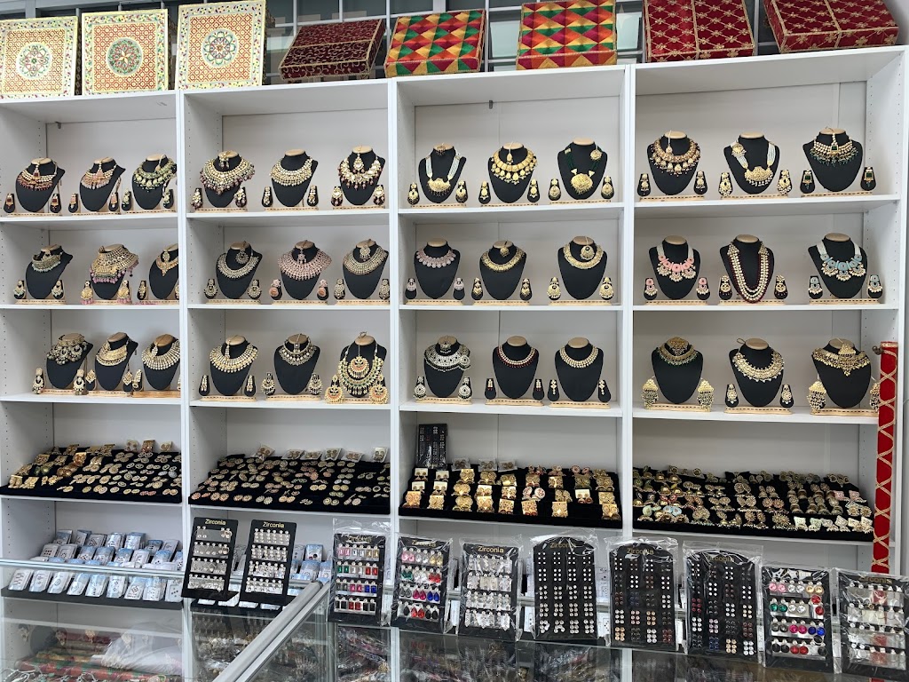 Anand Jewellery | 3710 Townline Rd Unit#100, Abbotsford, BC V2T 5W8, Canada | Phone: (778) 552-6167