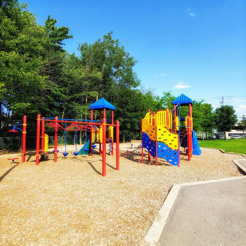 School Des Ramilles | 1030 Rue Gilles Vigneault, Blainville, QC J7C 5N4, Canada | Phone: (450) 433-5415