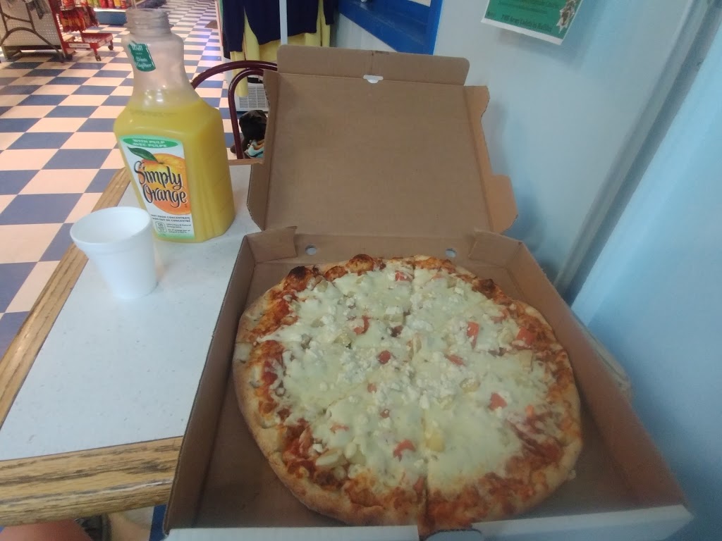 Hubley Pizza | 3899 St Margarets Bay Rd, Hubley, NS B3Z 1C1, Canada | Phone: (902) 431-2222
