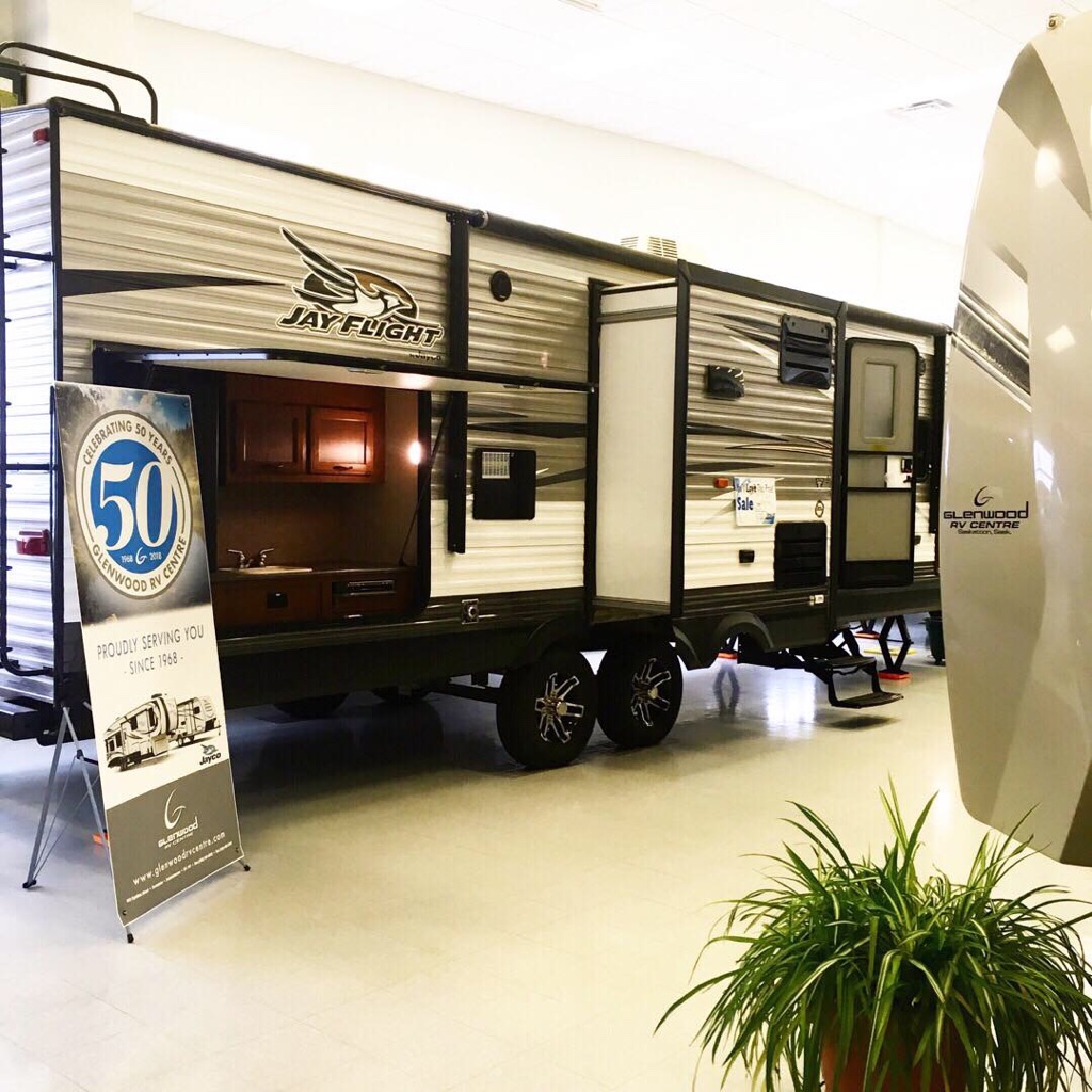 Glenwood RV Centre | 502 Cynthia St, Saskatoon, SK S7L 7K7, Canada | Phone: (306) 242-9028