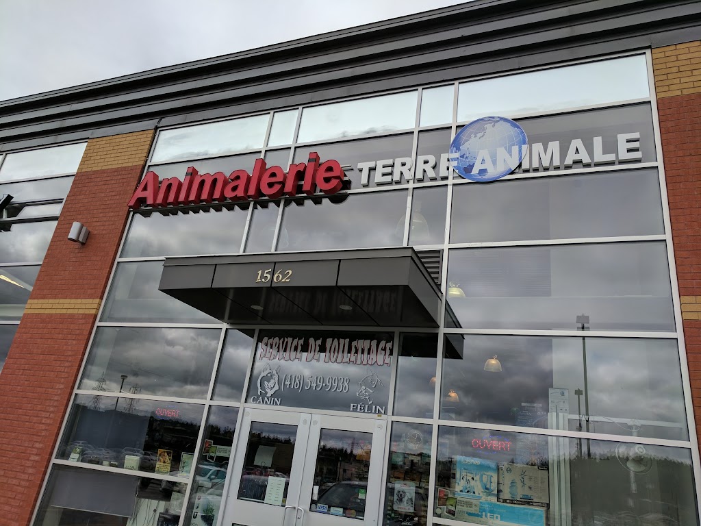 Terre Animale | 1562 Bd Talbot, Chicoutimi, QC G7H 4C2, Canada | Phone: (418) 549-9938