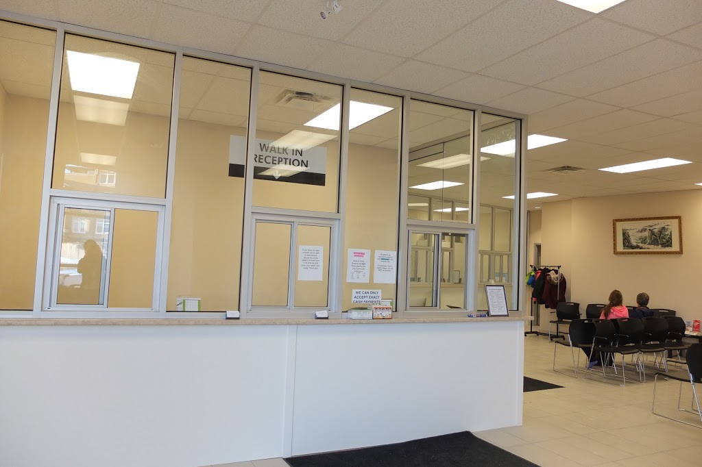 Arkell Walk-In Clinic & Arkell Pharmasave | 403 Arkell Rd #4, Guelph, ON N1L 1E5, Canada | Phone: (519) 822-7841