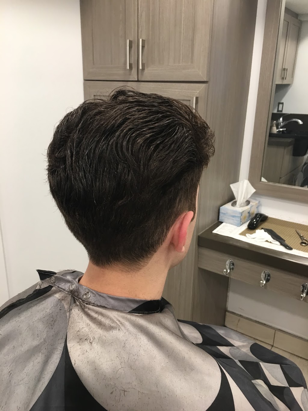 Ottawa Mobile Barber | 111 Catherine St, Ottawa, ON K2P 0P4, Canada | Phone: (613) 859-0001