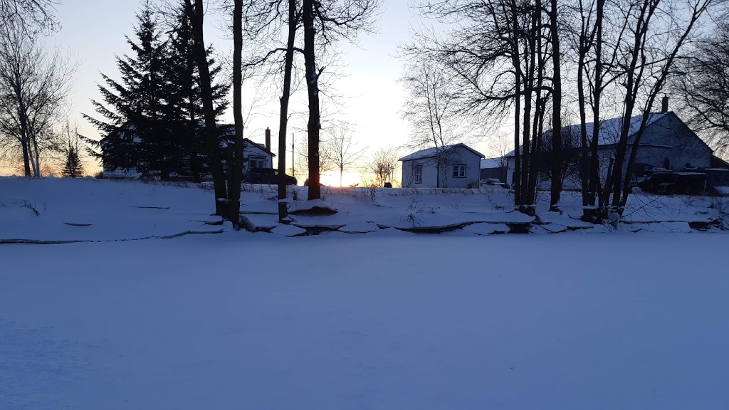 Au gré des vents | 7 Chemin de la Rivière-des-Anglais, Saint-Chrysostome, QC J0S 1R0, Canada | Phone: (514) 268-5578