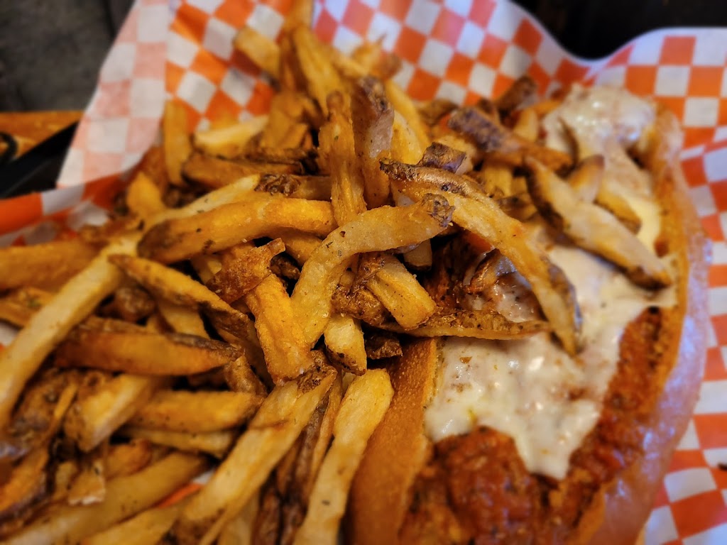 The Old No. 7 Restaurant and Sports Bar | 8990 Highway #7, 8990 Nova Scotia Trunk 7, Head of Jeddore, NS B0J 1P0, Canada | Phone: (902) 889-2031