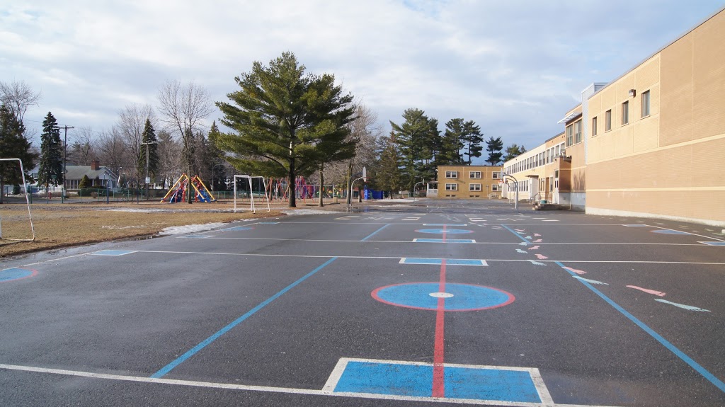 École Saint-Gabriel-Lalemant | 50 Rue Brébeuf, Sorel-Tracy, QC J3P 2X5, Canada | Phone: (450) 746-1591