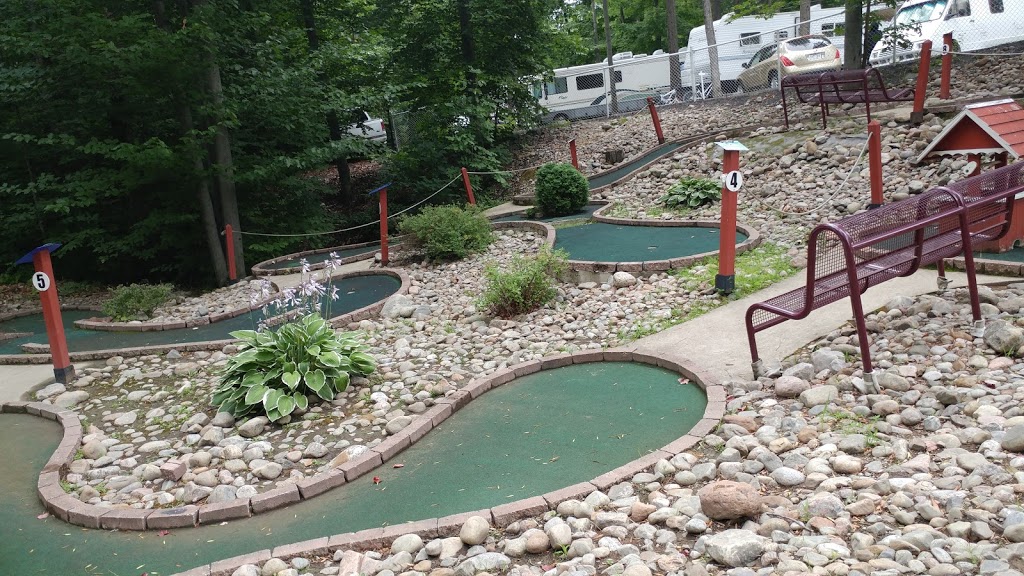 Camping Aux Bouleaux | 2294 Rang Saint-Léon, Saint-Félix-de-Valois, QC J0K 2M0, Canada | Phone: (450) 889-5809