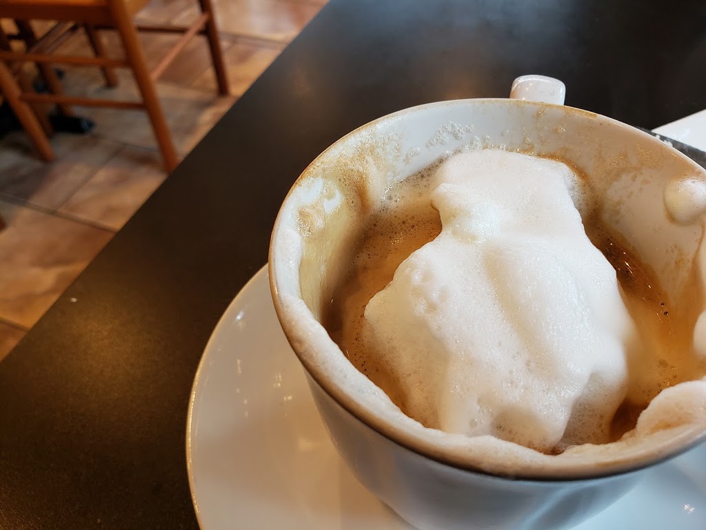 Belmondo Café | 2075 Old Dollarton Rd, North Vancouver, BC V7H 1A6, Canada | Phone: (604) 929-6377