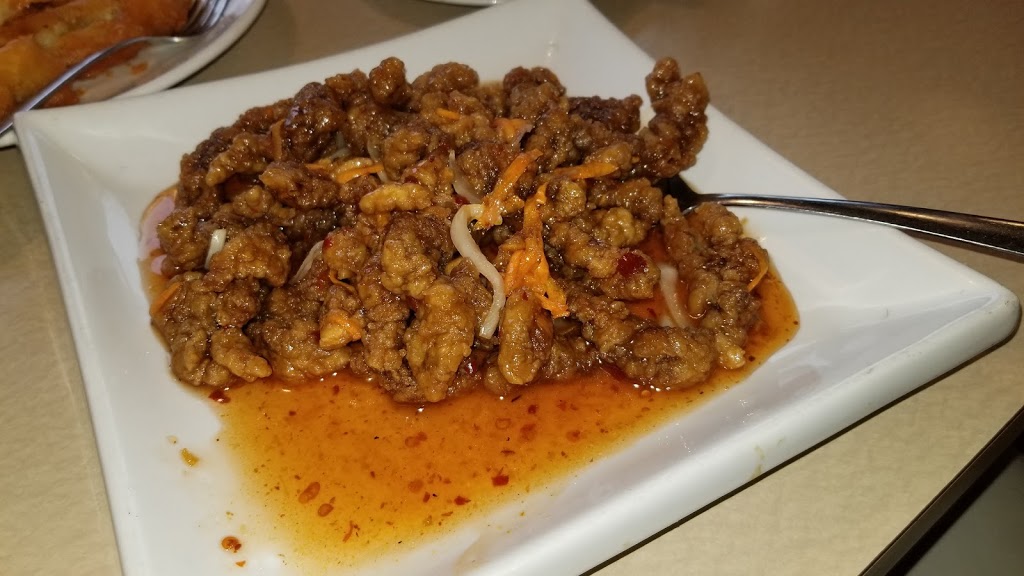 Lee Garden Cuisine | 317 Woodvale Road West Northwest, Edmonton, AB T6L 3Z7, Canada | Phone: (780) 444-8888