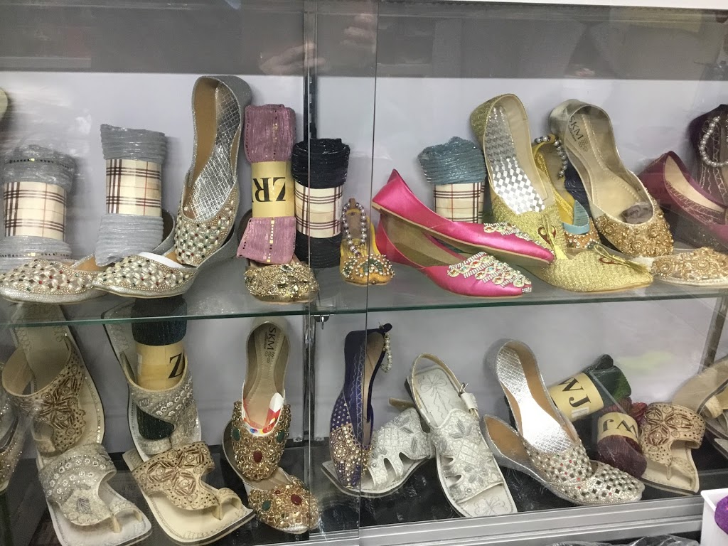Kabul Poshak Islamic fashion | 1166 Albion Rd, Etobicoke, ON M9V 1A8, Canada | Phone: (416) 617-1430