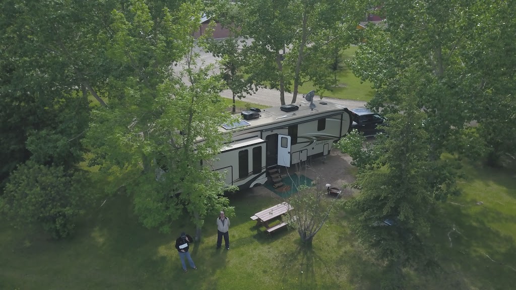 Carstairs Campground | 100 AB-2A, Carstairs, AB T0M 0N0, Canada | Phone: (403) 990-2059