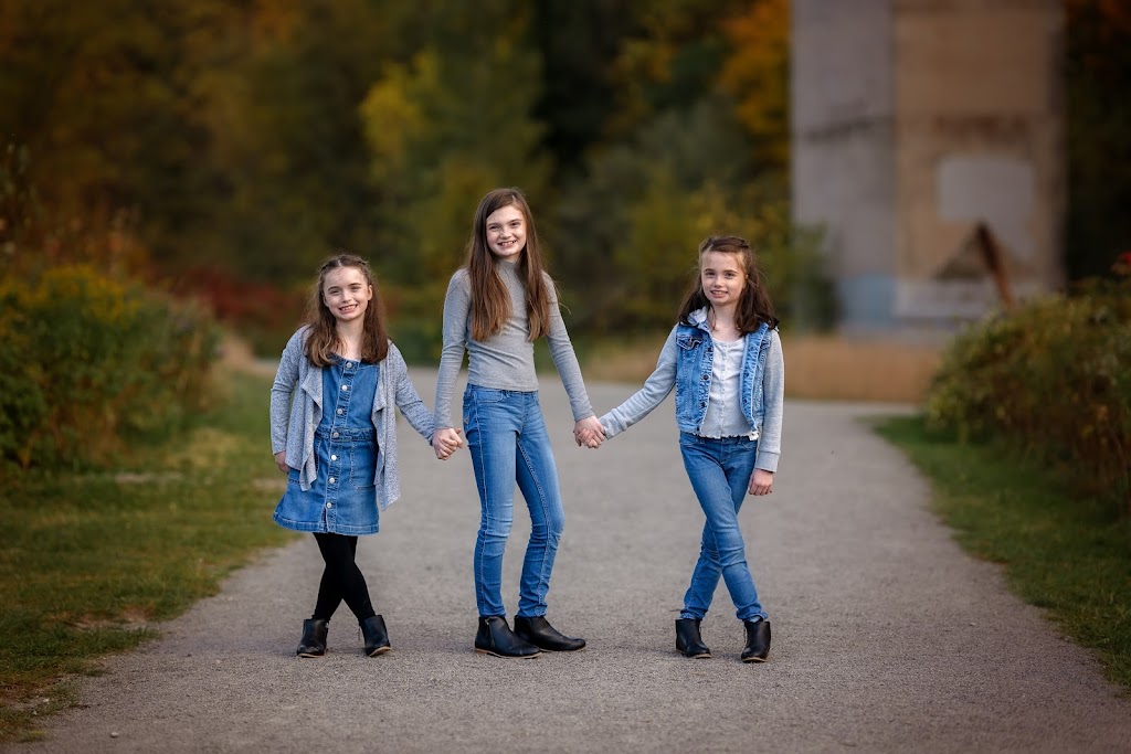 StoryTeller Photography | 1052 Sheltered Oak Ct, Oakville, ON L6M 3M6, Canada | Phone: (647) 240-4177