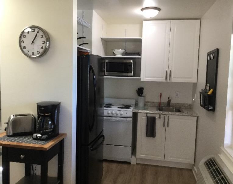 Burkemos Beach Apartments | 5814, 1801 River Rd, St Clair, MI 48079, USA | Phone: (810) 329-2700