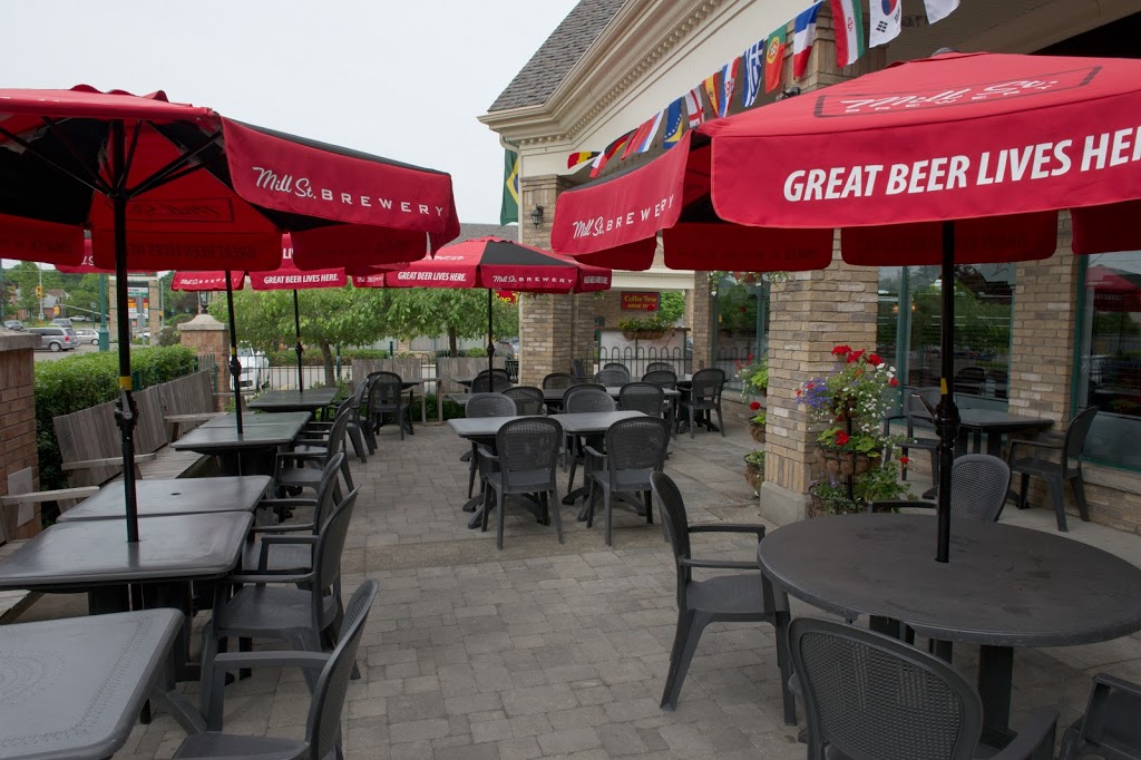 The Fat Duck Gastro Pub | 210 Kortright Rd W, Guelph, ON N1G 3M6, Canada | Phone: (519) 827-0533