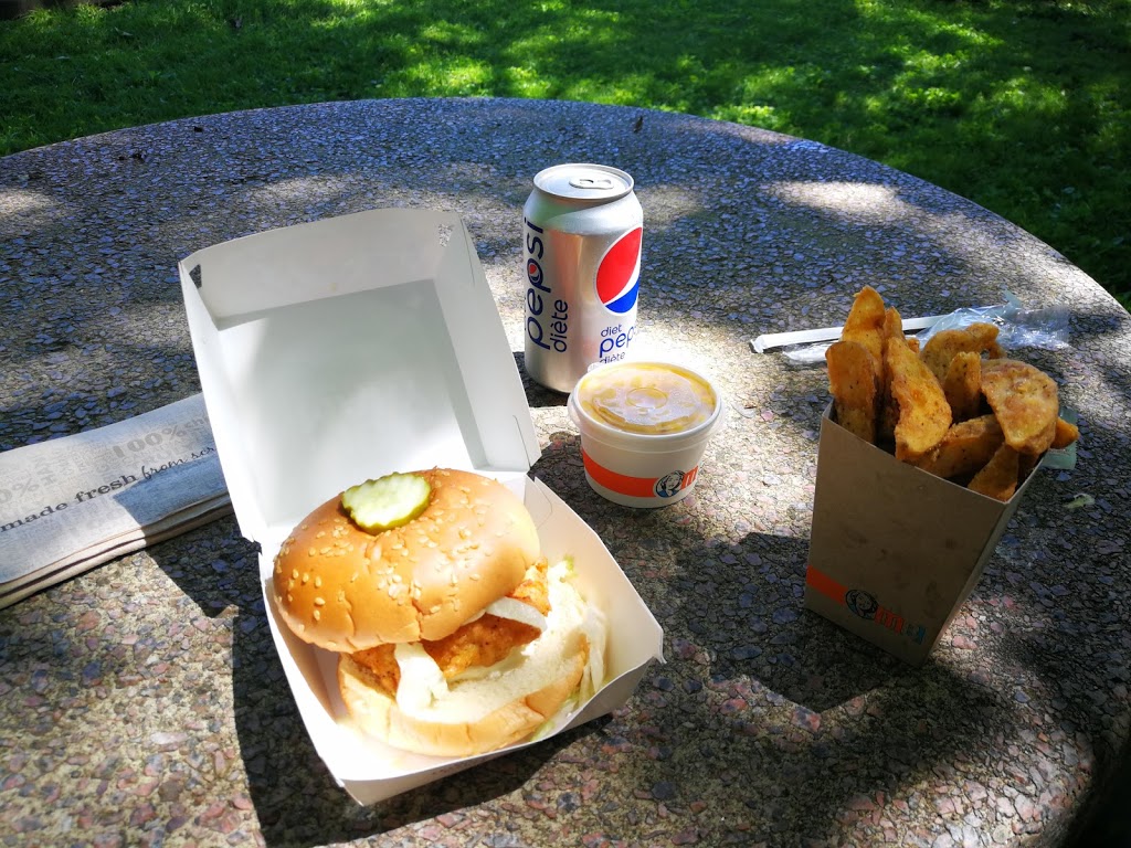Mary Browns Inc | 270 The Queensway S, Keswick, ON L4P 2B3, Canada | Phone: (905) 476-8091
