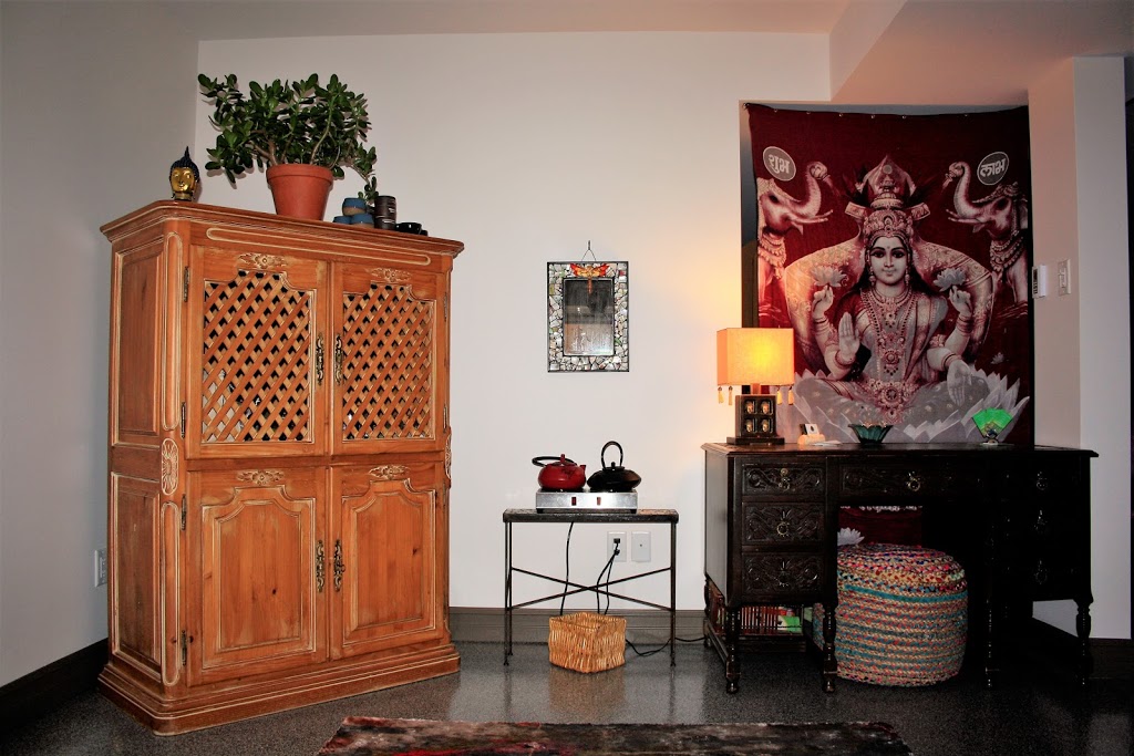 Yonicascade | 821 Ch des Hauteurs, Saint-Hippolyte, QC J8A 1J2, Canada | Phone: (514) 804-0613