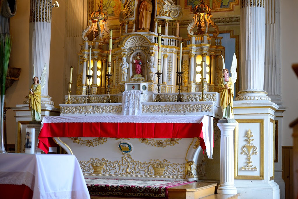 Kahnawake Catholic Church | 1 River Rd, Kahnawake, QC J0L 1B0, Canada | Phone: (450) 632-6030