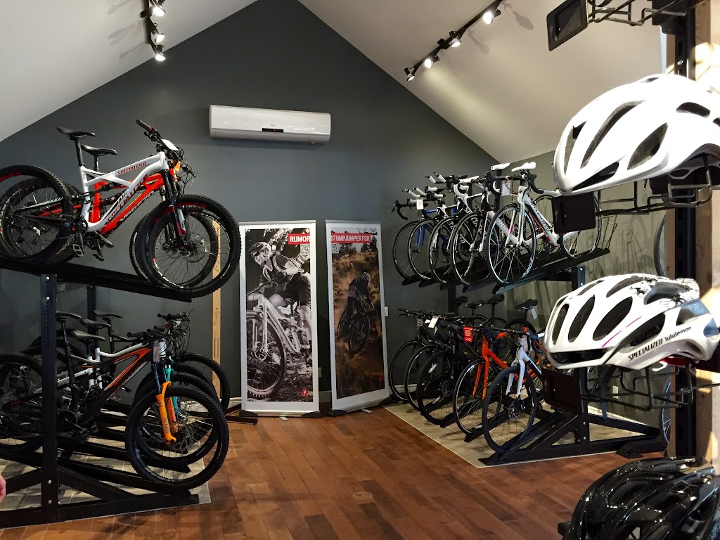 Espresso Sports - Saint-Sauveur | 394 Rue Principale, Saint-Sauveur, QC J0R 1R0, Canada | Phone: (450) 744-0149