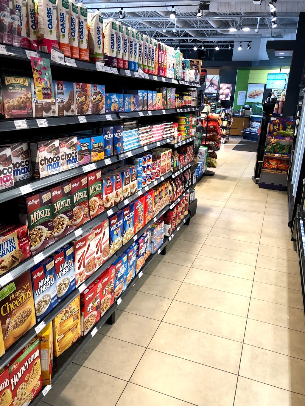 IGA express | 4055 Boul Industriel, Laval, QC H7L 4S3, Canada | Phone: (450) 963-8813