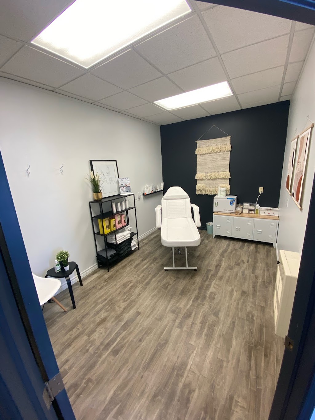 Fresh You Clinic-Medical Spa and Beauty Bar | 17 York River Dr Unit # 3 & 4, Bancroft, ON K0L 1C0, Canada | Phone: (613) 202-1440