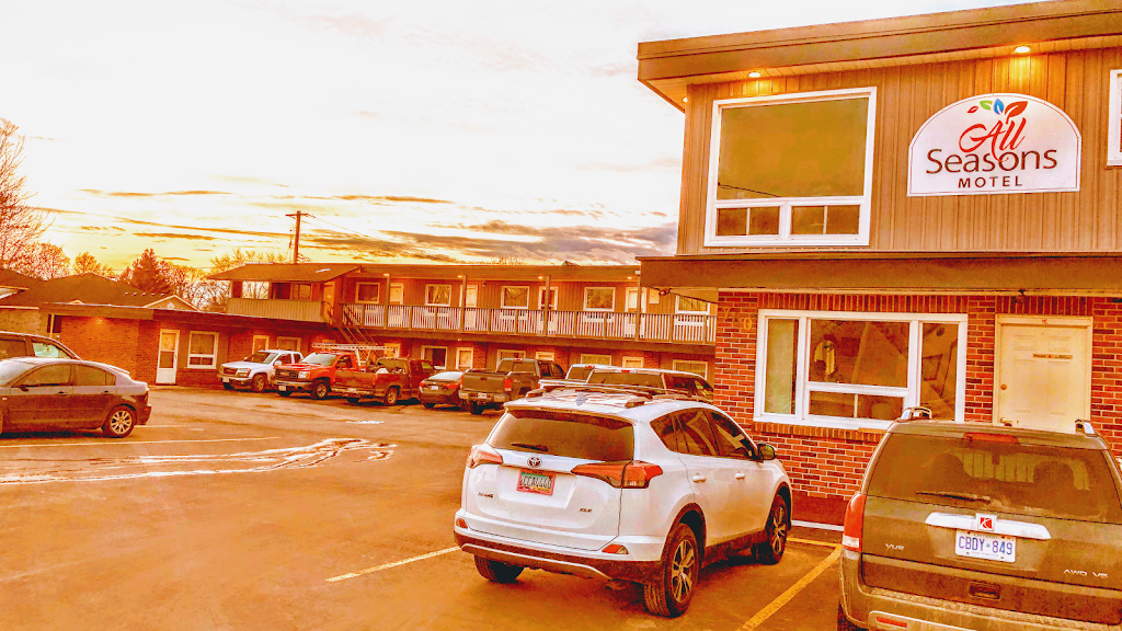 All Seasons Motel | 760 Goderich St, Port Elgin, ON N0H 2C3, Canada | Phone: (519) 389-2244