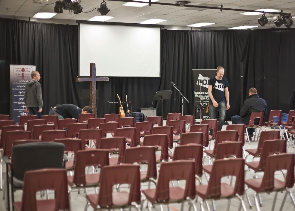NewLife Community Church | 18 Livingston Ave, Grimsby, ON L3M 1K7, Canada | Phone: (289) 408-8410