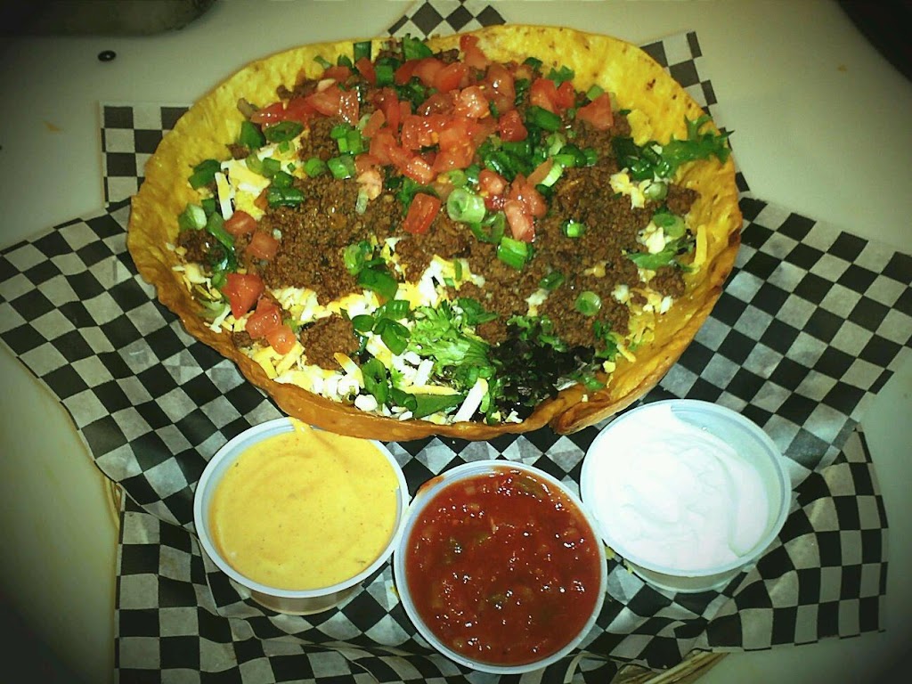 Griz Bar | 5347 Ski Hill Road, Fernie, BC V0B 1M6, Canada | Phone: (250) 423-2407