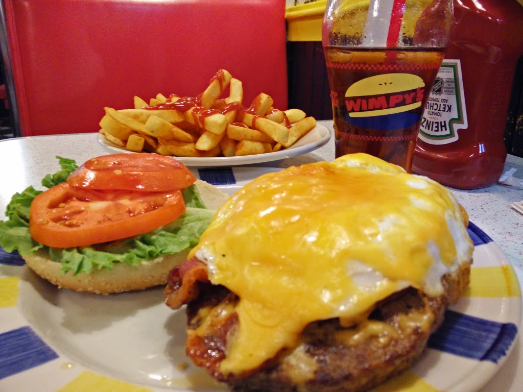 Wimpys Diner | 3555 St Clair Ave E, Scarborough, ON M1K 1L6, Canada | Phone: (416) 261-9584