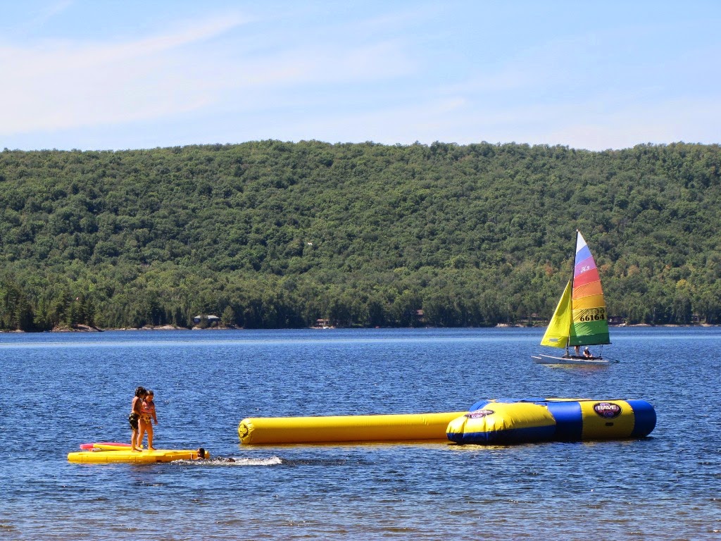 Sand Lake Cottages & Inn | Hwy 518, Kearney, ON P0A 1M0, Canada | Phone: (705) 636-5047