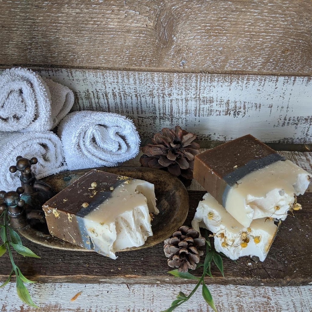 L’atelier de lili | 376 Chemin des Patriotes, Saint-Mathias-sur-Richelieu, QC J3L 6B5, Canada | Phone: (514) 292-9981